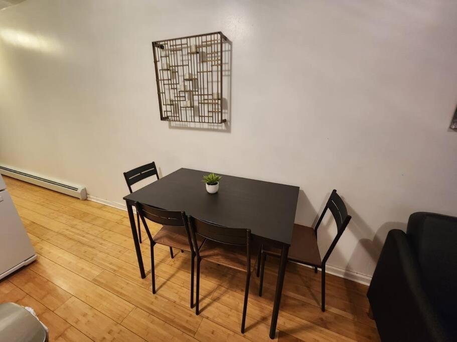 Cosy Modern Home Mins To Nyc! Union City Kültér fotó